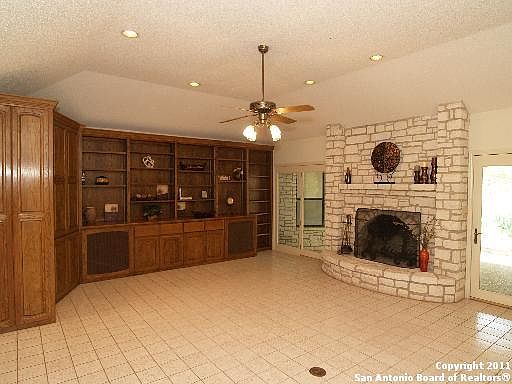 4th image of 25301 MESQUITE HOLLOW DR