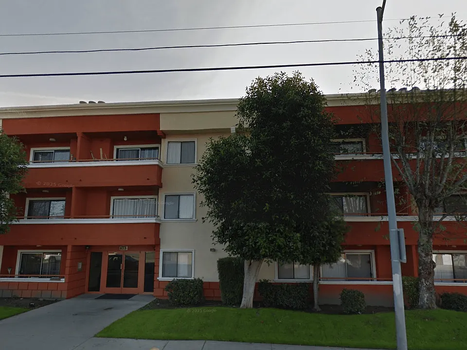 7636 Fulton Ave.