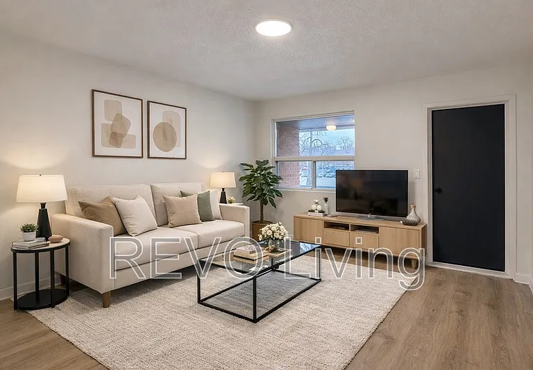 60 Triller Ave #5 — Photo 1