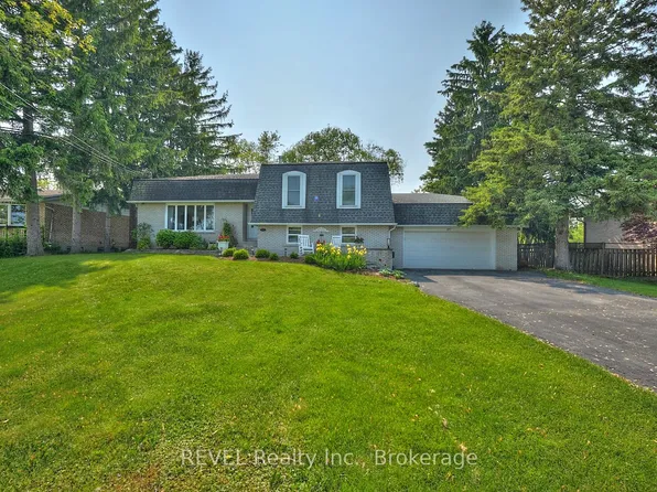 877 Daytona Dr N, Fort Erie, ON L2A 4Z7