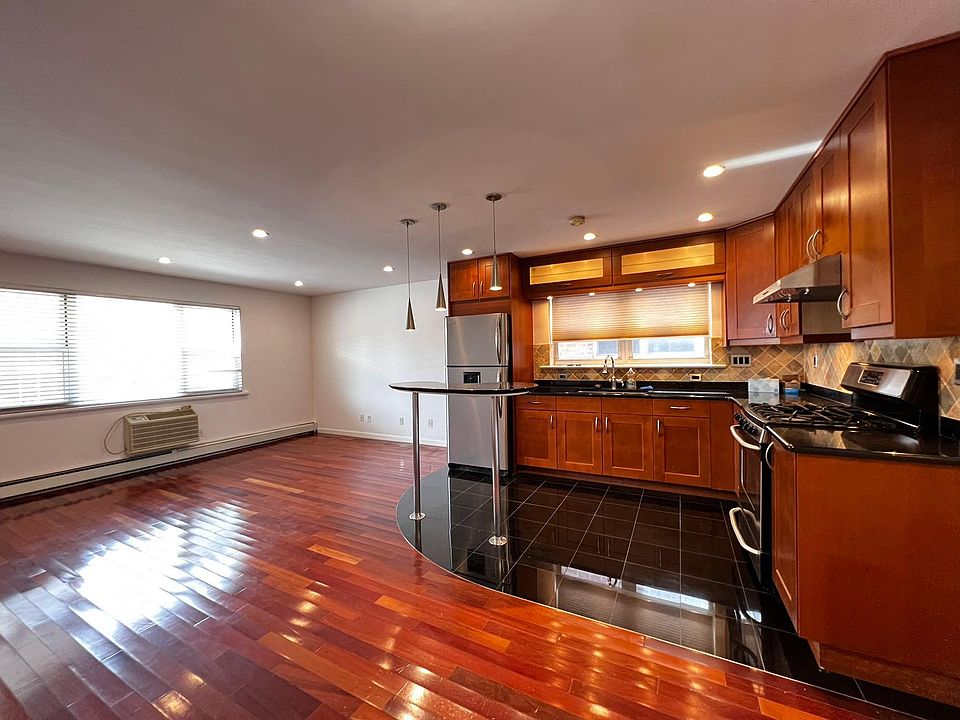 1st image of 8775 24th Ave APT 1
