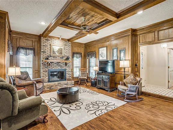 5th image of 2516 Shadow Lane Dr