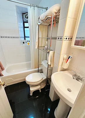 Rented by CSCC Realty, Inc. | media 16