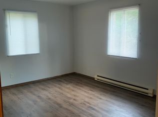 4314 Kennedy Dr APT 103, Racine, WI 53404