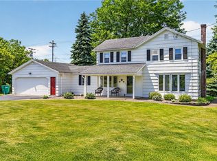 364 Island Cottage Rd, Rochester, NY 14612