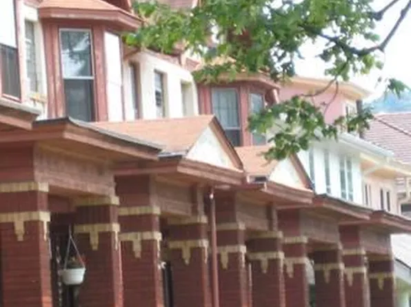 1097 National Rd, Wheeling, WV 26003