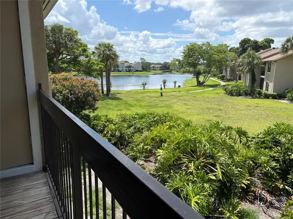 4033 Crockers Lake Blvd #28, Sarasota, FL 34238