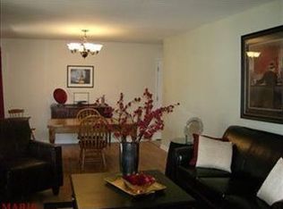 397 Novara Dr, Ballwin, MO 63021
