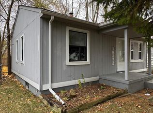 19372 Woodbine St, Detroit, MI 48219