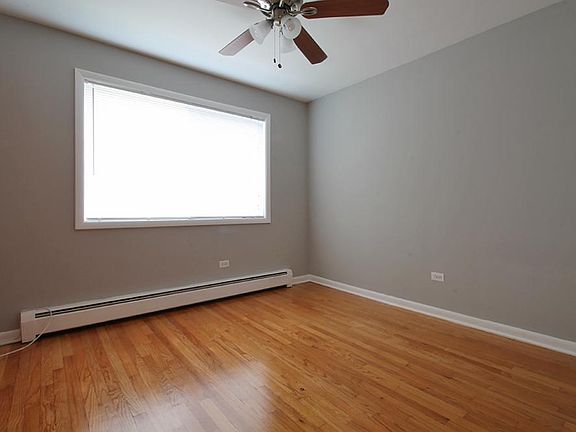 2nd image of 133 Rockford Ave APT 5