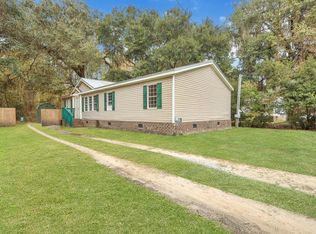 178 Marie Ave, Midway, GA 31320