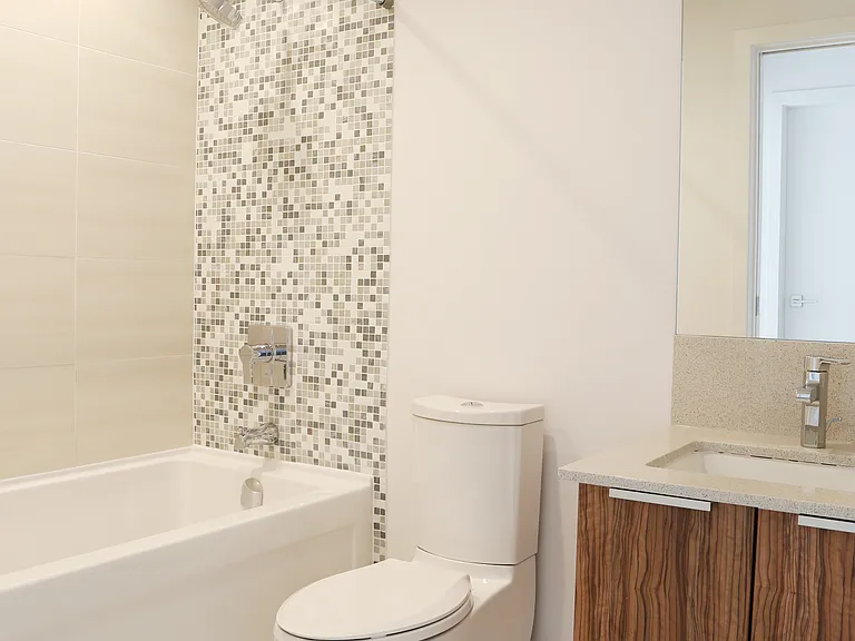 1283 Howe St #4203 — Photo 8