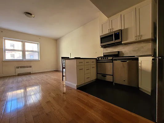 Rented by Julien Aractingi, LREB | media 1