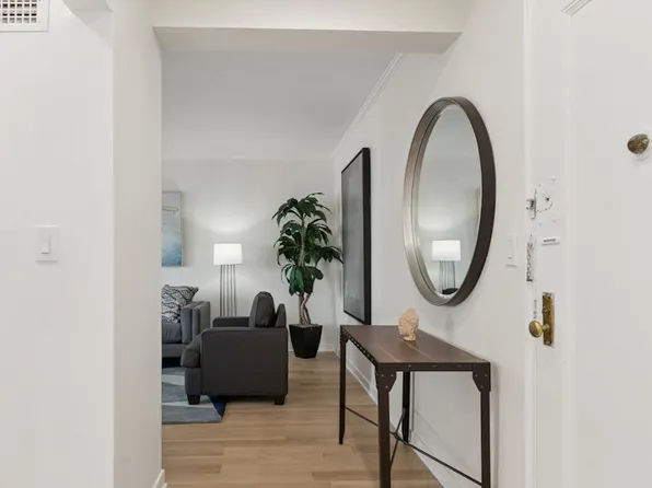 130 8th Avenue image 6 of 12