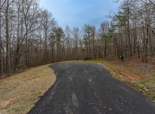 56 Angleblade Rd, Landrum, SC 29356