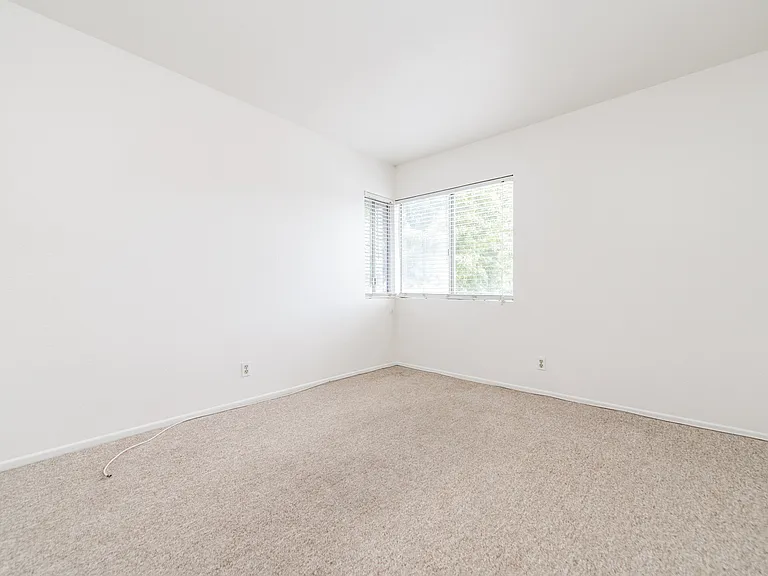 23767 Highland Valley Rd — Photo 23