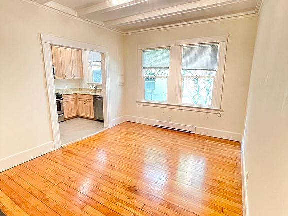 5th image of 1732 Washington St APT 2