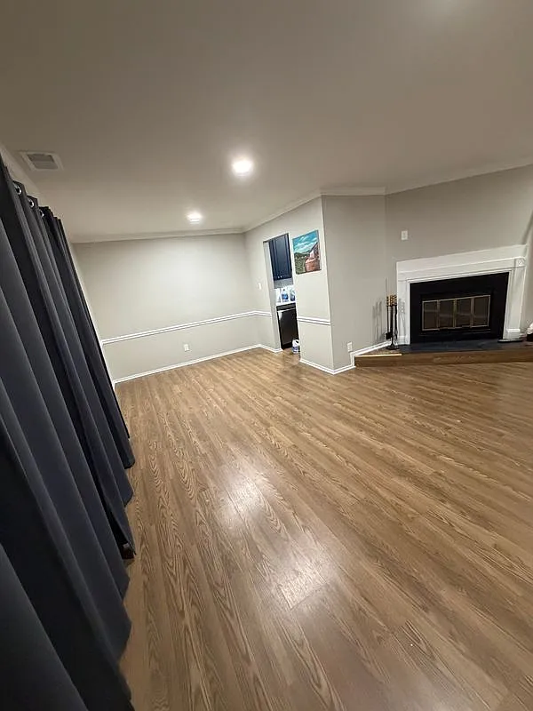 Building Photo - 13123 Wonderland Way #3