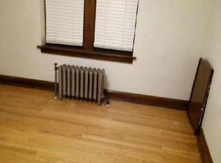 1BR 1 BTH Apartment in Historic Brewers Hill Area, Milwaukee, WI 53212