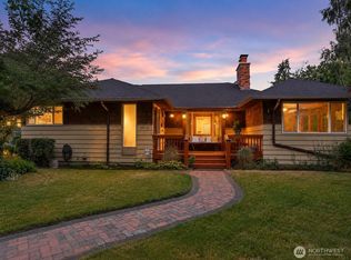 18973 8th Avenue SW, Normandy Park, WA 98166