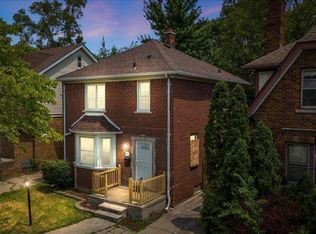 18232 Santa Rosa Dr, Detroit, MI 48221