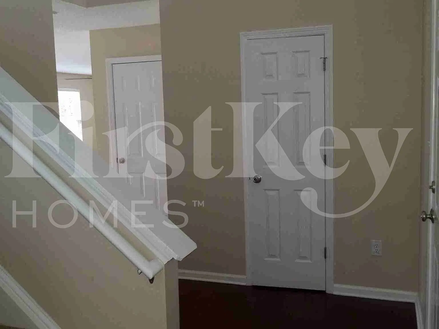 4 bed, 2.5 bath, 2312 sqft, $2,690 — Photo 4