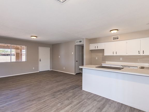 5th image of 17621 N 10th Ave