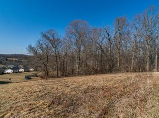 1283 Martins Glen Ln, Johnson City, TN 37615