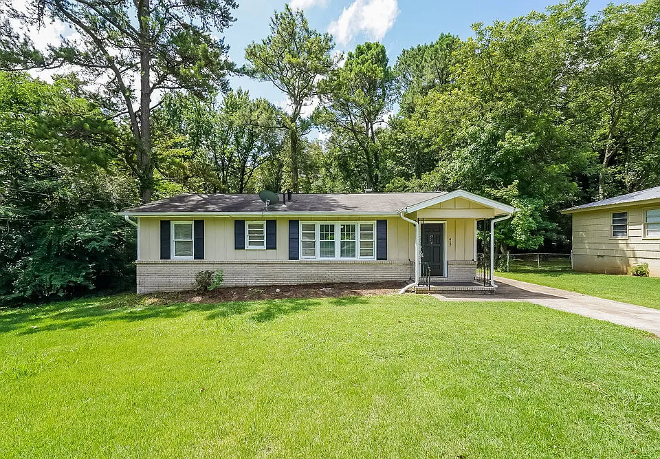 417 19th Ter NE