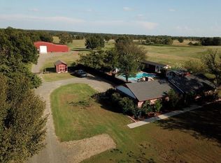 806 N Main St, Elmore City, OK 73433