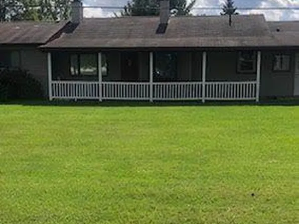 1077 W Frances Rd, Mount Morris, MI 48458
