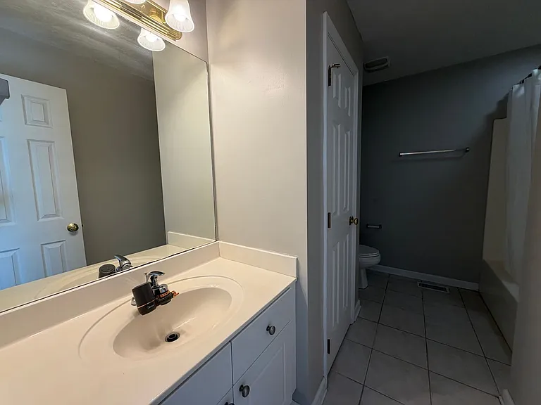 1477 N Donahue Dr #3901 — Photo 16