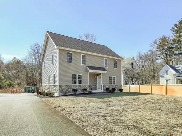 1464 Hanover St, Hanover, MA 02339