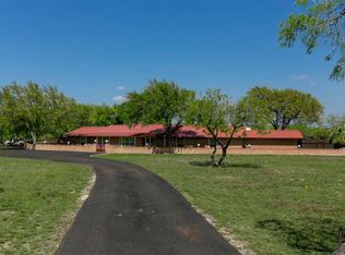 705 County Road 116, Alice, TX 78332
