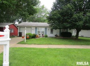 5910 N Frostwood Pkwy, Peoria, IL