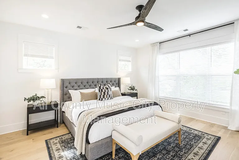 507 Summit St — Photo 14