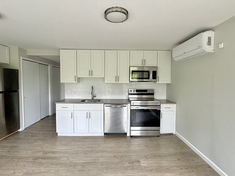 218 Water St #5 — Photo 3