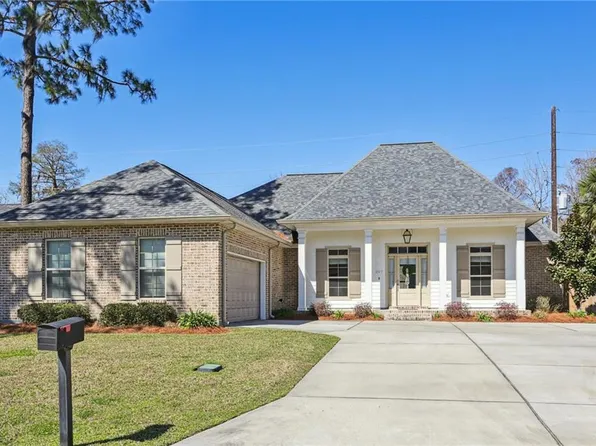 207 Villere Dr, Destrehan, LA 70047