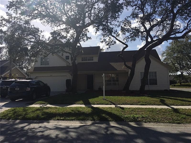 1st image of 704 White River Dr