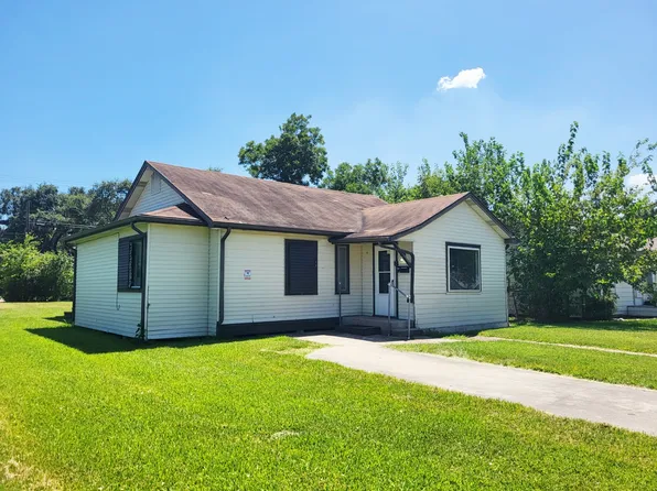 711 8th Ave N, Texas City, TX 77590