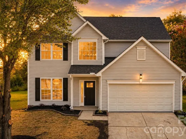 232 Wrayhill Dr, Charlotte, NC 28262