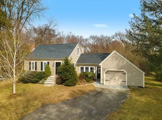184 Bullard St, Walpole, MA 02081