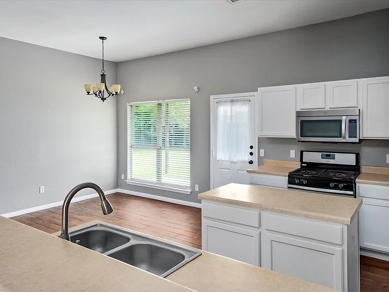 403 Thunderstorm Ave — Photo 12