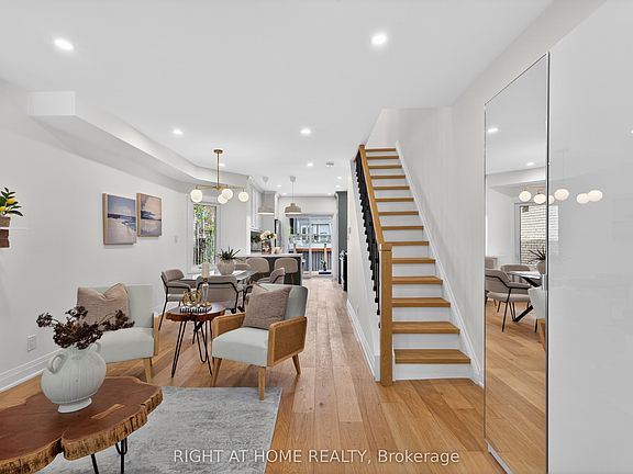 5th image of 27 Bellhaven Rd