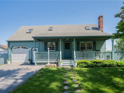 62 Vallette St, Cranston, RI, 02920