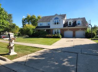2318 Acorn Pl, Buffalo Grove, IL 60089