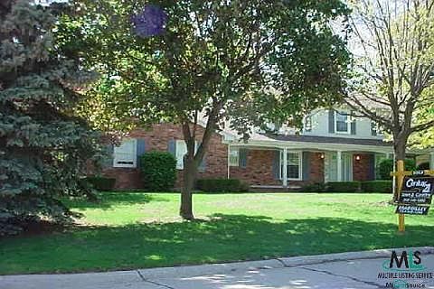 1st image of 21785 Parklane St