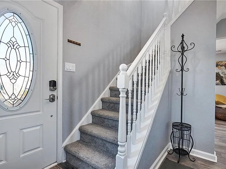 5900 Clear Springs Ct — Photo 13