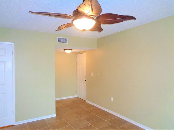 3rd image of 1650 N 42nd Cir APT 206