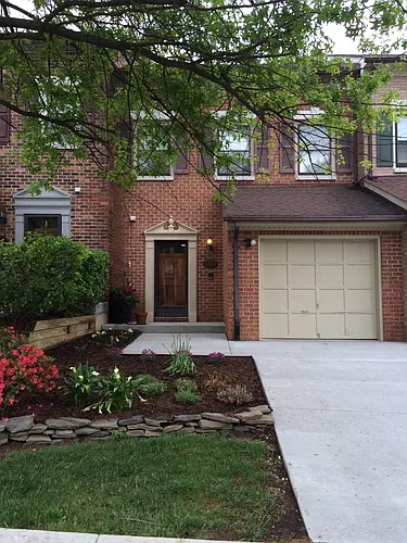 5889 Woodfield Estates Dr Photo 1